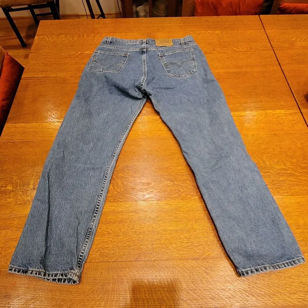 Levis levis 505